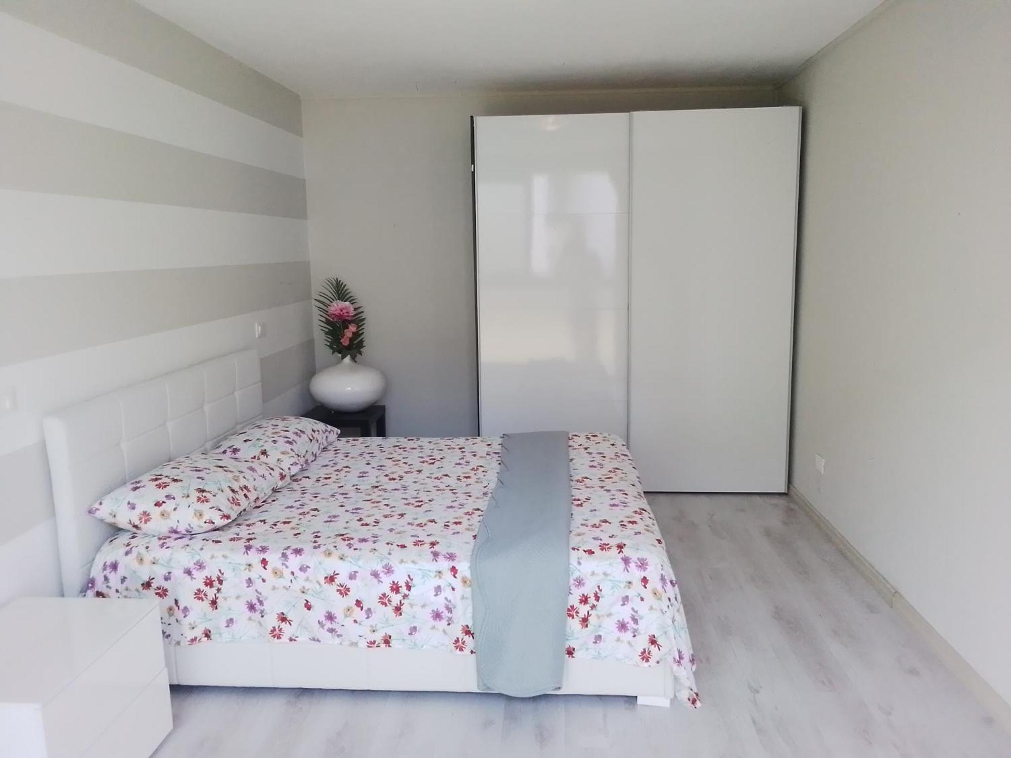 Holiday Apartaments Desenzano del Garda Exterior foto